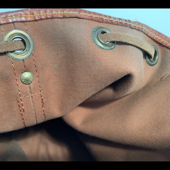 Vintage Original Louis Vuitton Monogram Canvas Bucket Bag, 1970s - 1980s - Picture 12 of 13